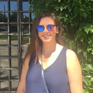 Meet your Posher, Elizabeth